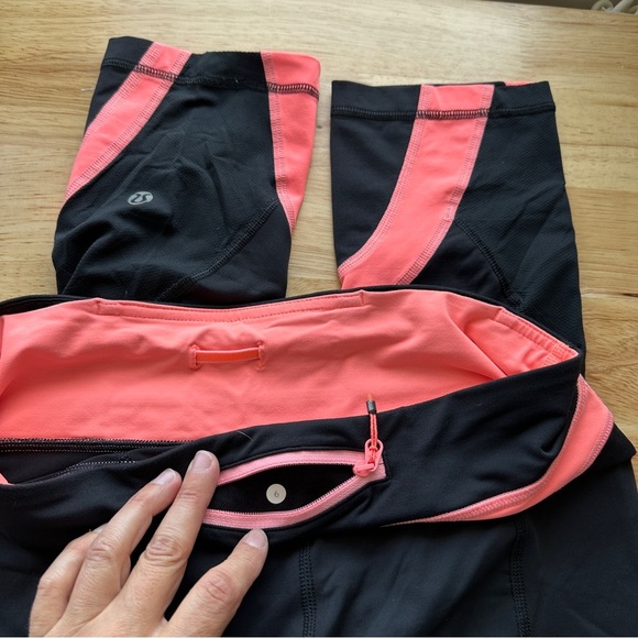 Lululemon Run: Inspire Crop II - Picture 4 of 7